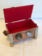 Load image into Gallery viewer, Jeweled Stone Copper Box