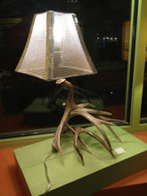 Load image into Gallery viewer, Antler Lamp