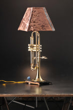Load image into Gallery viewer, Trumpet Lamp